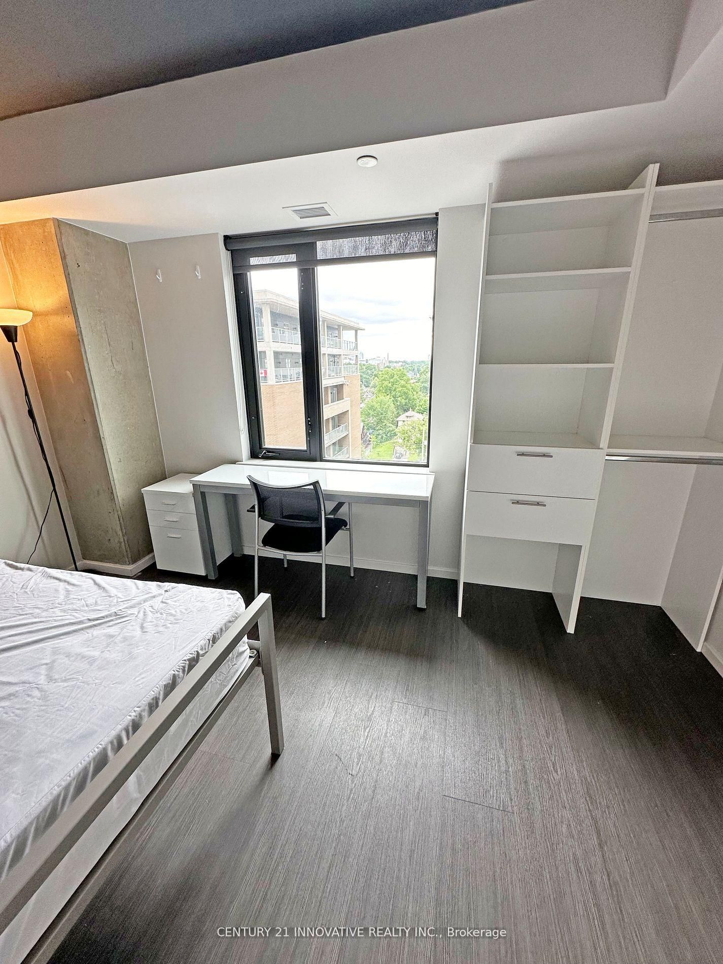 105 Champagne Avenue S, Unit 1517 - Photo 14