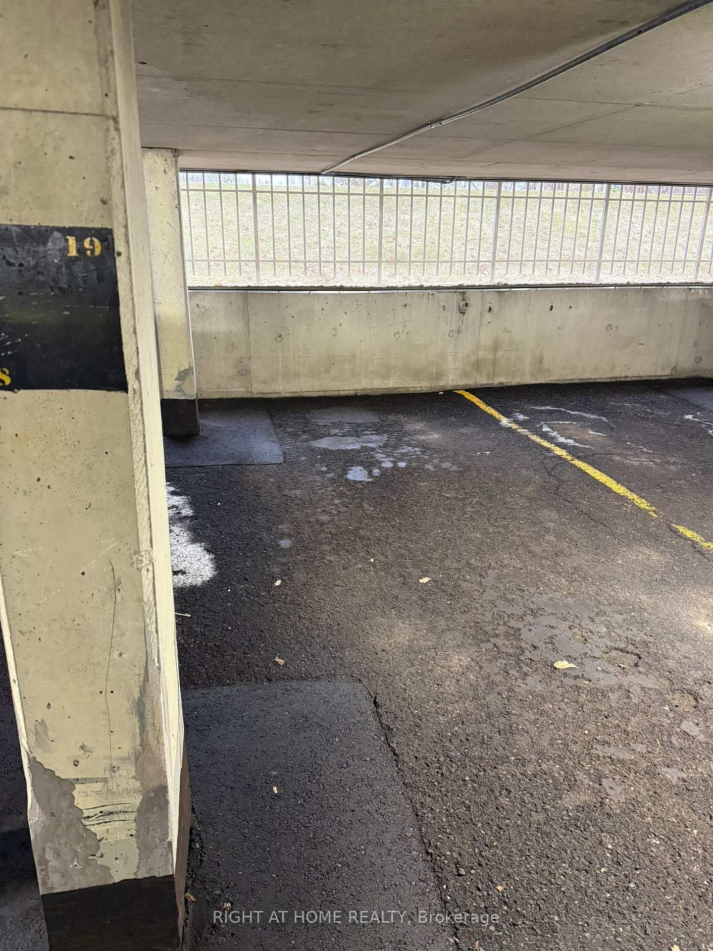 1100 Ambleside Drive, Unit 1115 - Photo 4