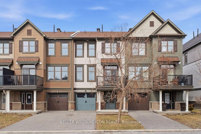 632 Lauraleaf Crescent