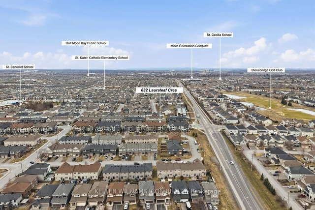 632 Lauraleaf Crescent