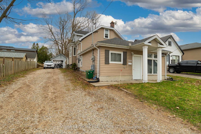 208 Cambridge St, London North, N6H 1N8 | Image 3