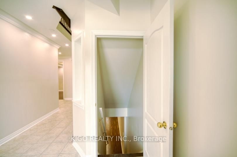 548 Wasaga Crescent - Photo 37