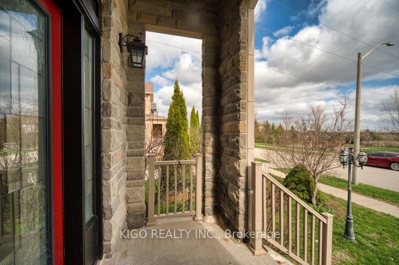 548 Wasaga Crescent - Photo 4