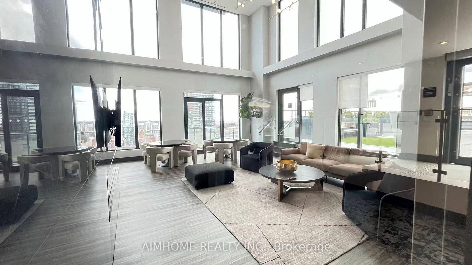 75 James Street S, Unit 1520 - Photo 20