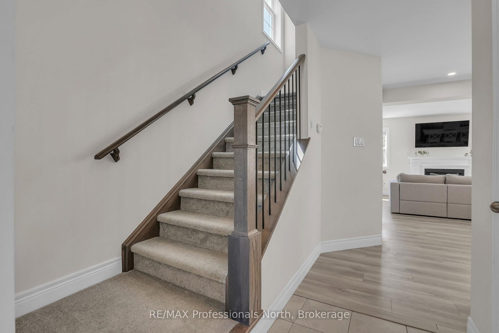 33 Whitehorn Park Road W - Photo 14