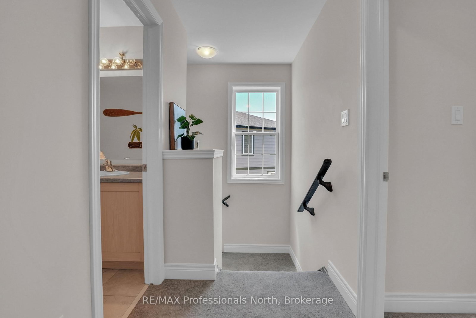 33 Whitehorn Park Road W - Photo 15