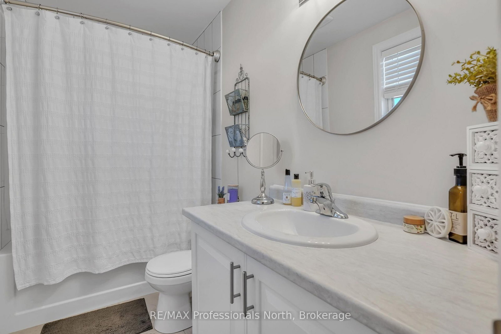 33 Whitehorn Park Road W - Photo 21