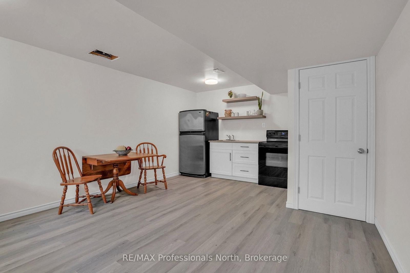 33 Whitehorn Park Road W - Photo 22