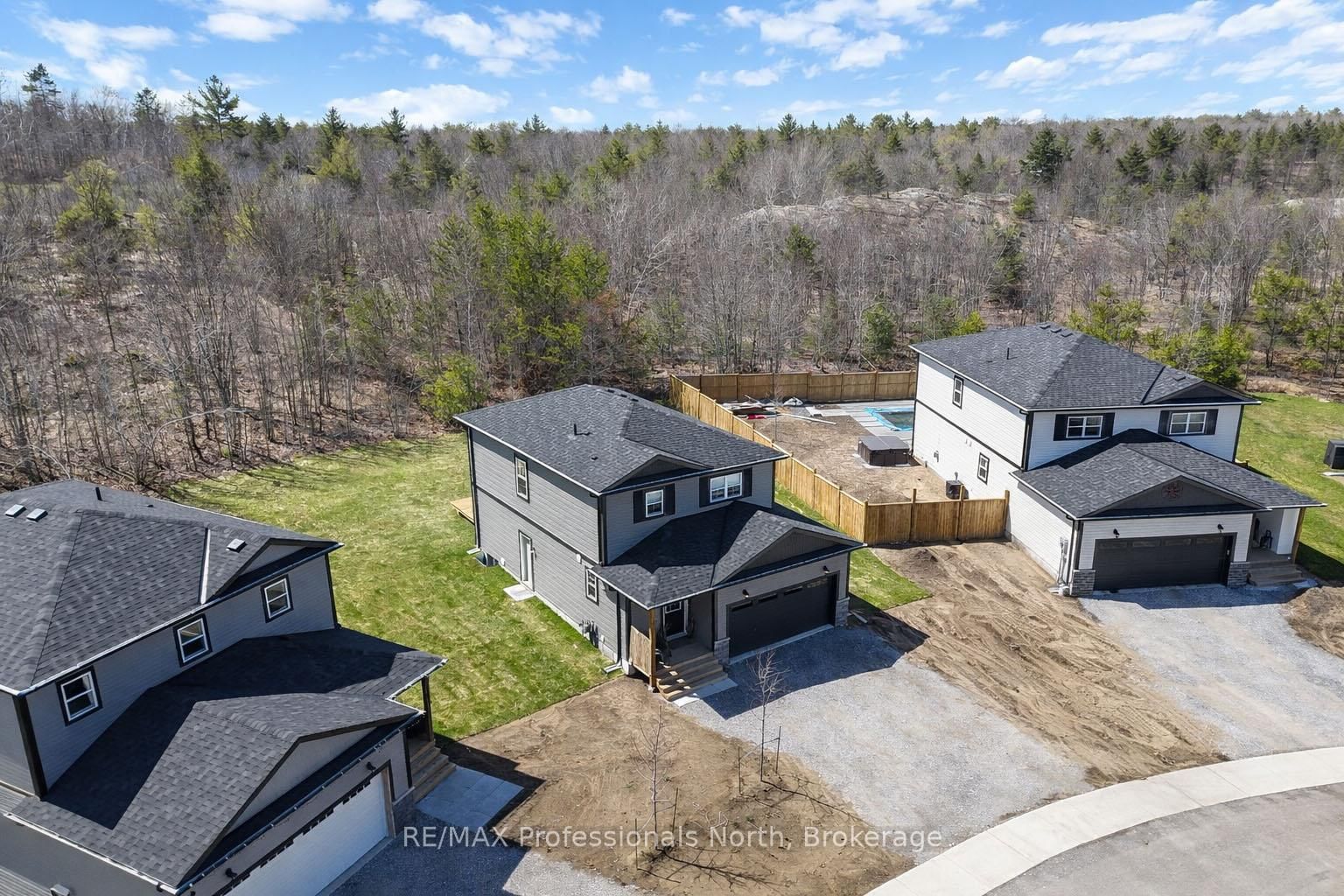 33 Whitehorn Park Road W - Photo 27