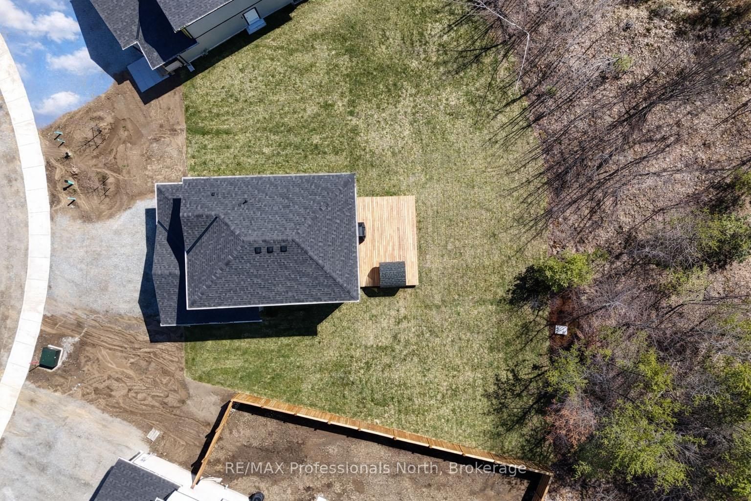 33 Whitehorn Park Road W - Photo 28