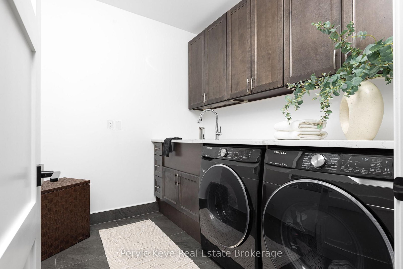 86 Claren Crescent - Photo 16