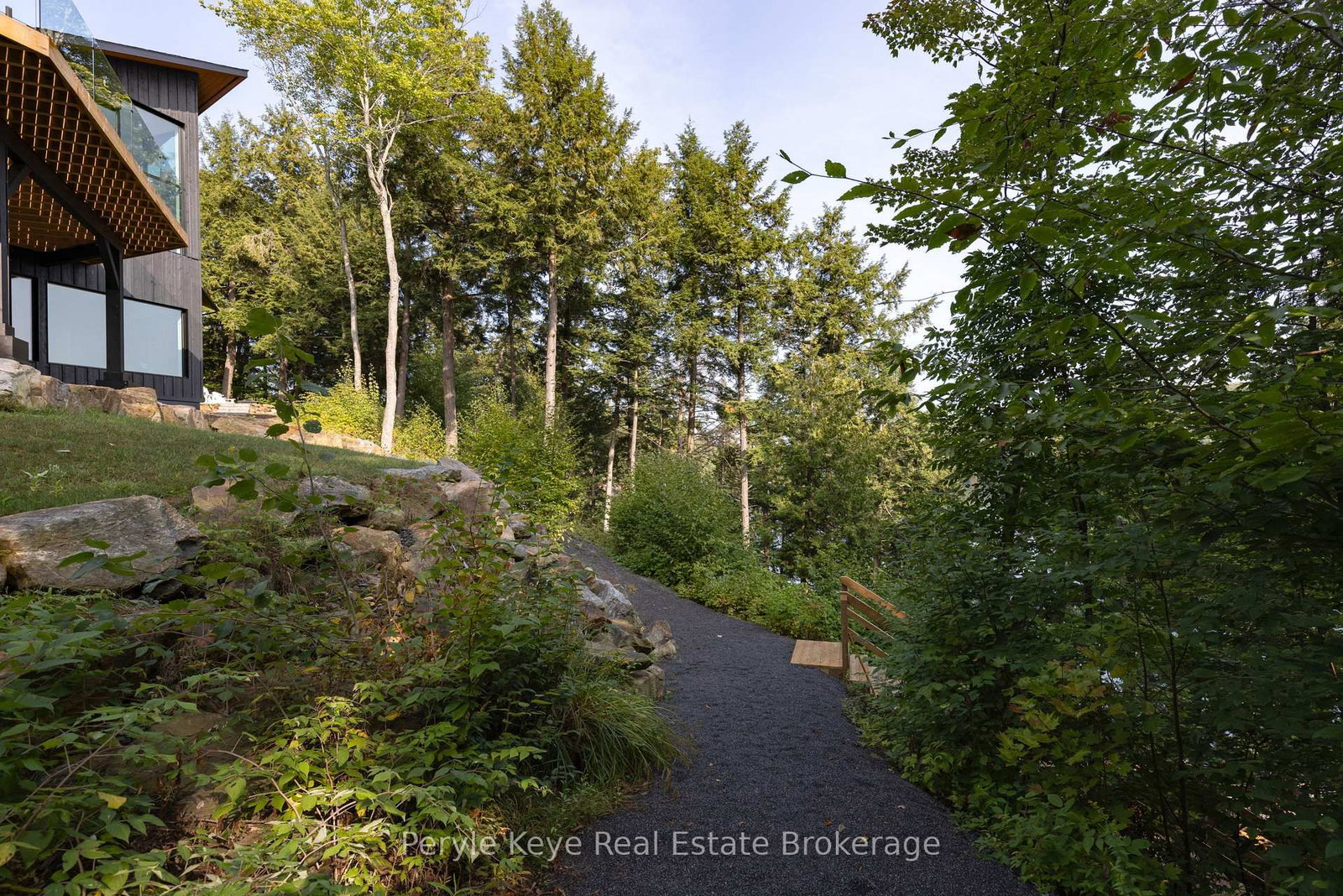 86 Claren Crescent - Photo 45