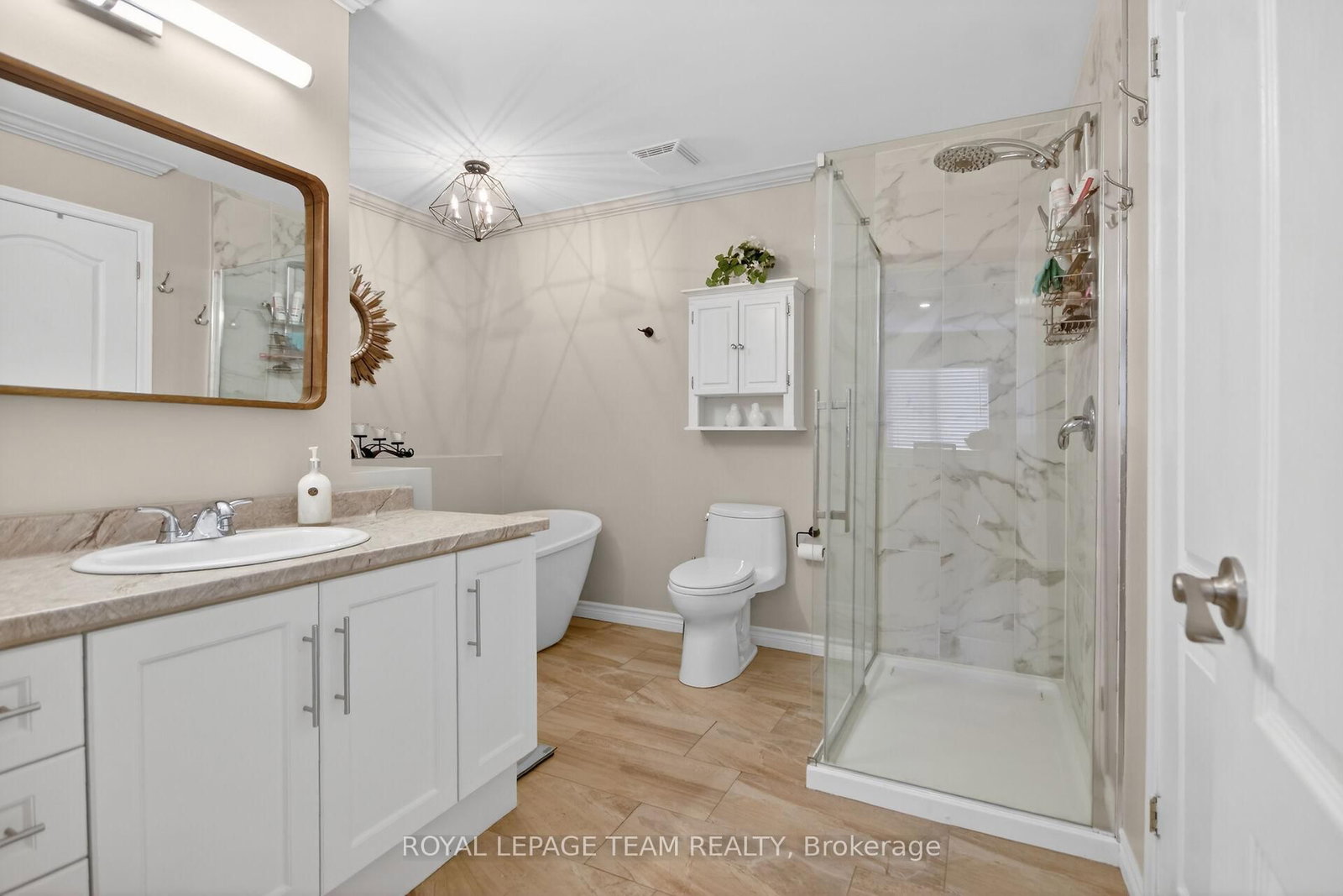 124 Macassa Circle - Photo 20