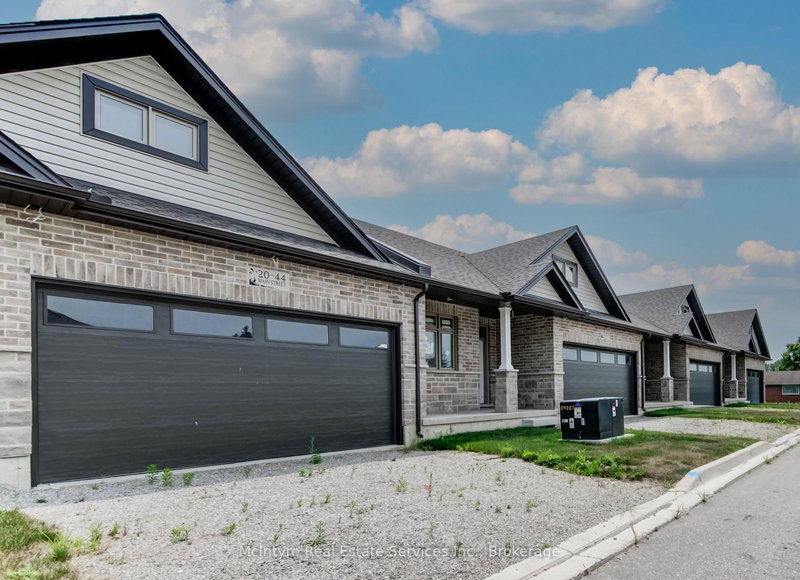 44 Main St E, East Zorra-Tavistock, N0J 1M0 | Image 2