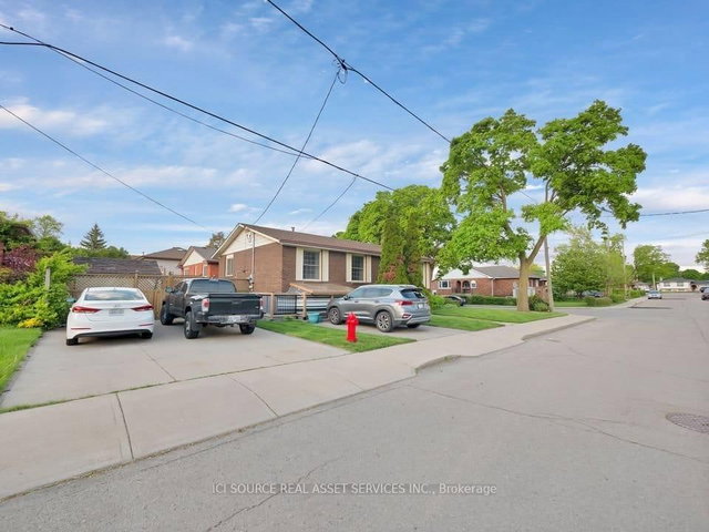 Upper - 109 June Street