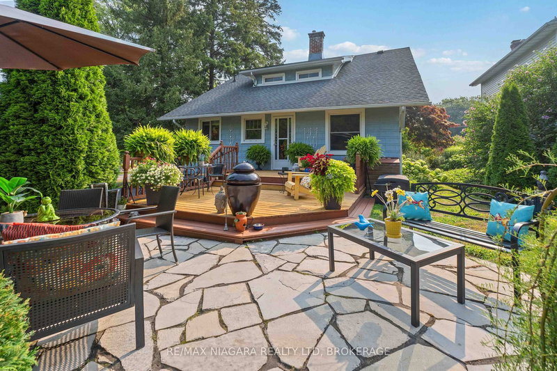 5761 Prince Edward Ave, Niagara Falls, L2G 5J4 | Image 3