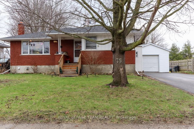 75 Winnifred Street N