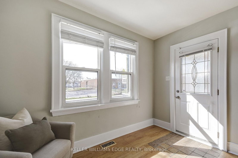 53 East 19th St, Hamilton, L9A 4R9 | Image 3