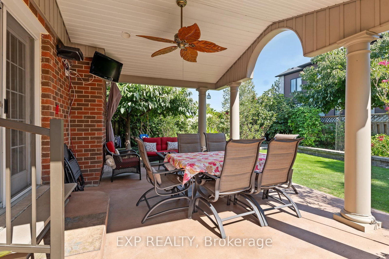 38 Capri Street - Photo 36