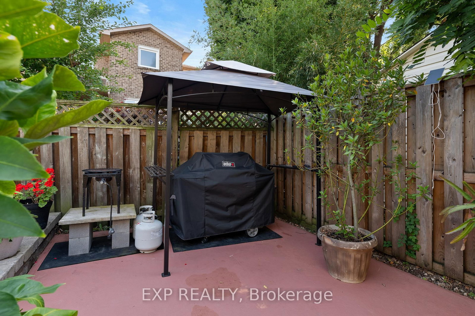 38 Capri Street - Photo 38