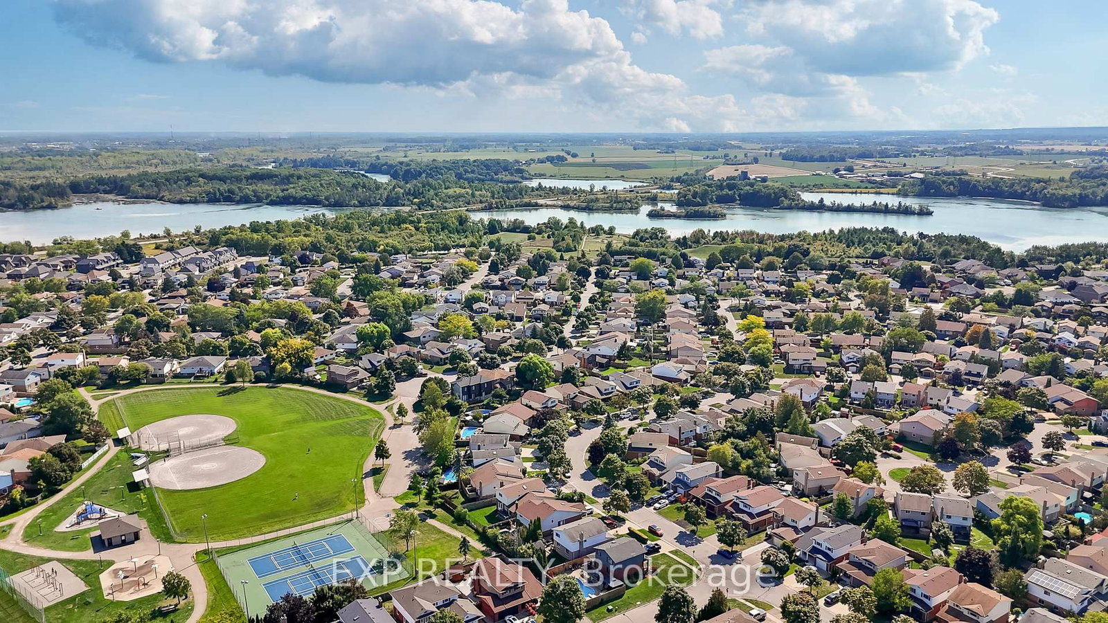 38 Capri Street - Photo 44