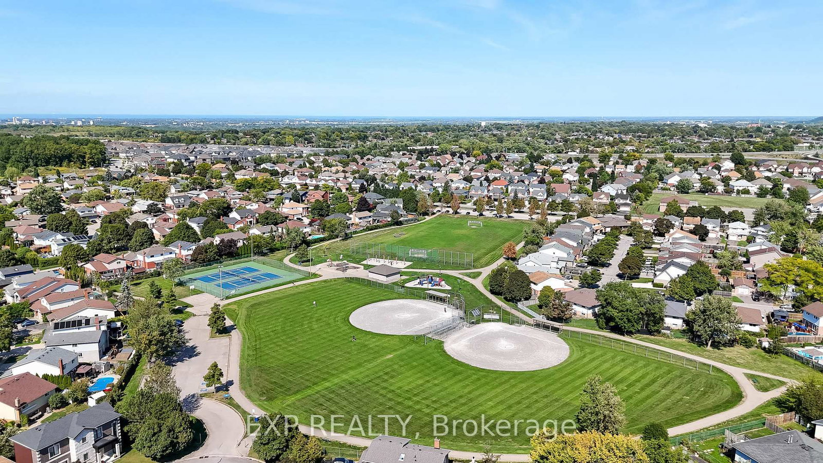 38 Capri Street - Photo 46