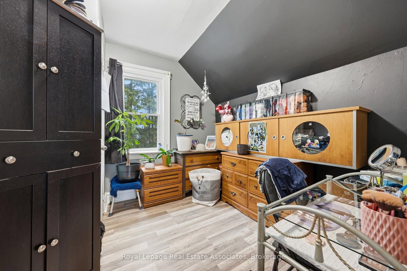 557 E Main Street • Southgate, ON photo 28