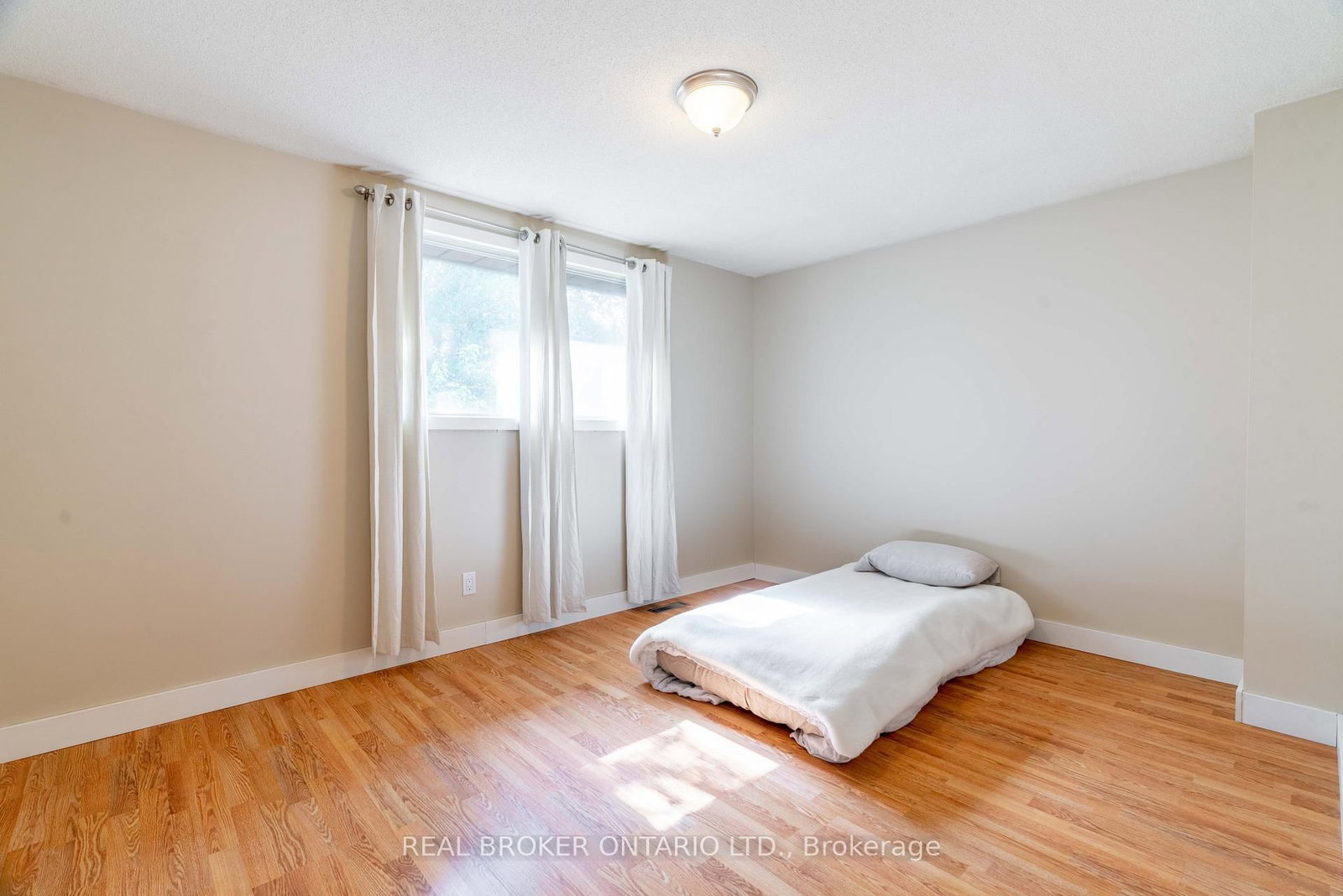 232 Cedarwoods Crescent - Photo 14