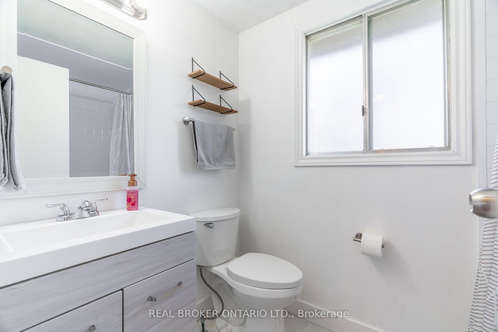 232 Cedarwoods Crescent - Photo 20