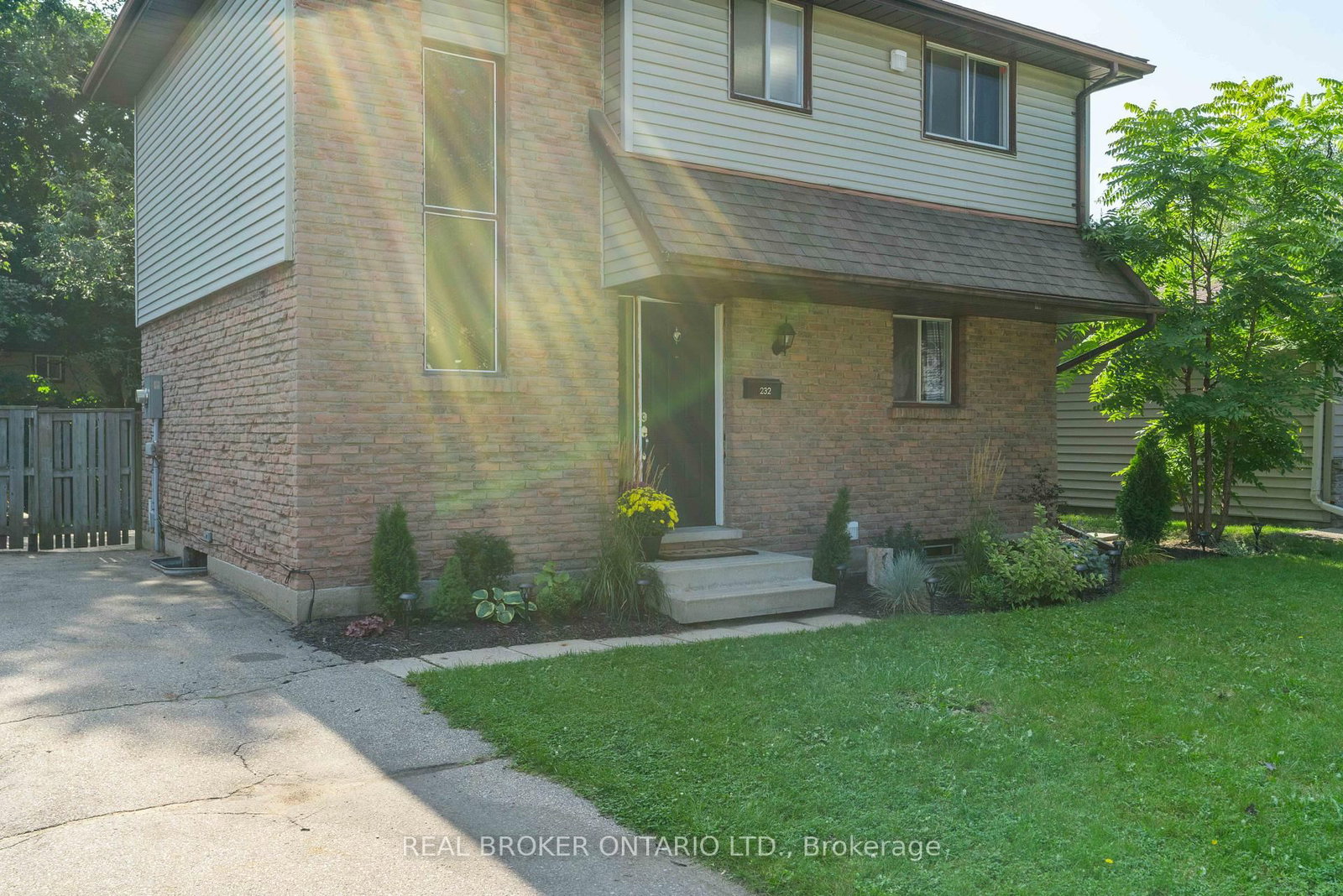232 Cedarwoods Crescent - Photo 6