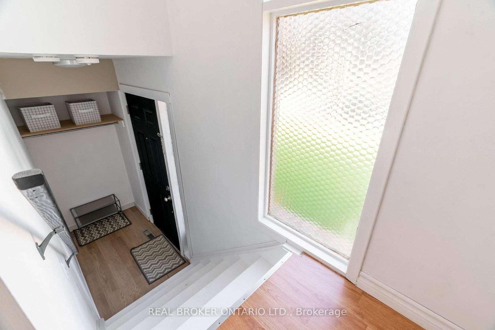 232 Cedarwoods Crescent - Photo 9