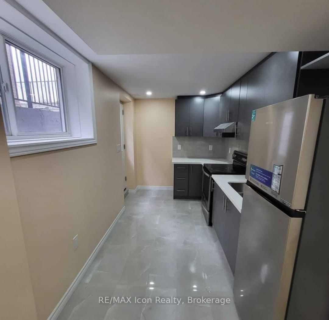 82 Keating Street, Unit Lower Level - Photo 3