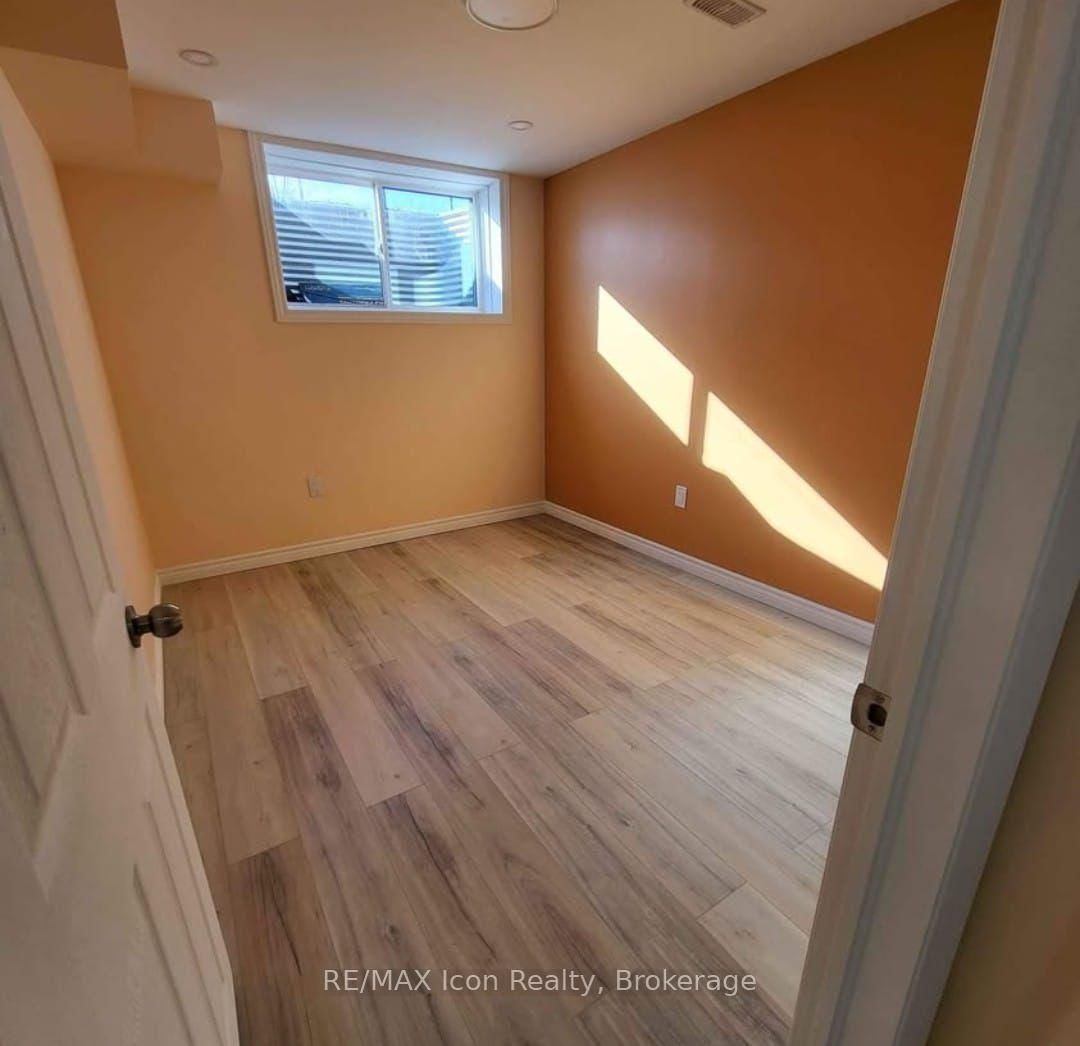 82 Keating Street, Unit Lower Level - Photo 5