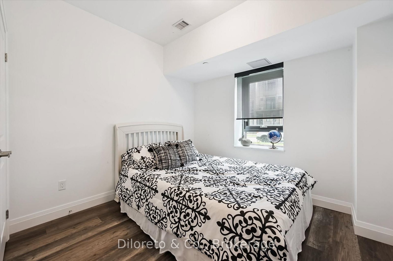 332 Gosling Gardens, Unit 110 - Photo 11