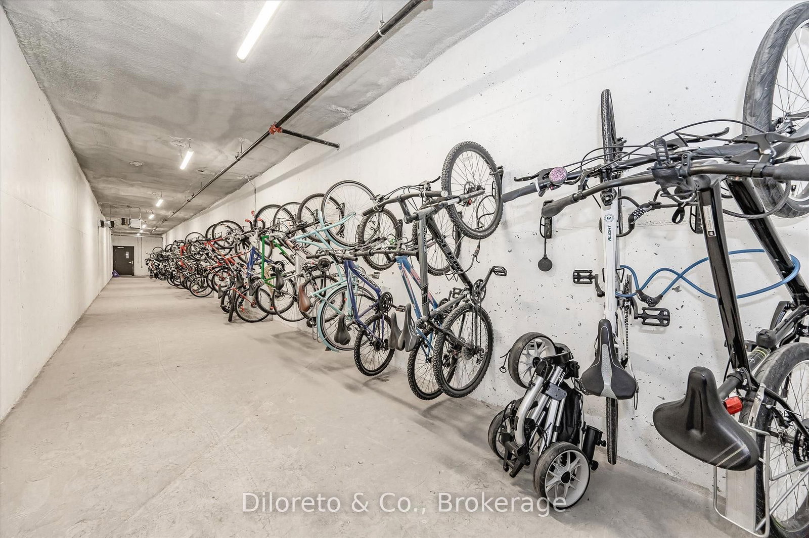 332 Gosling Gardens, Unit 110 - Photo 36