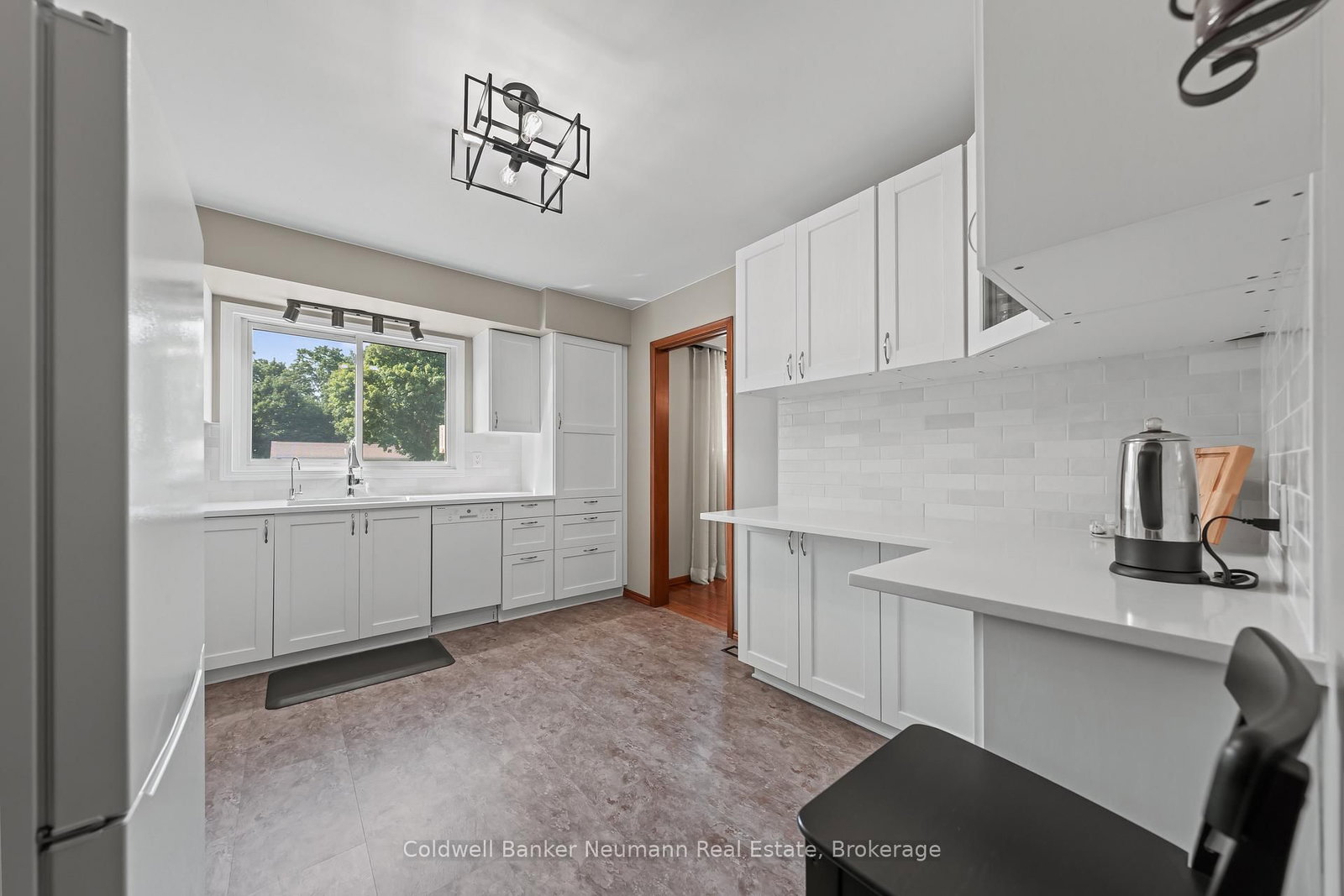 61 Bellevue Street - Photo 15