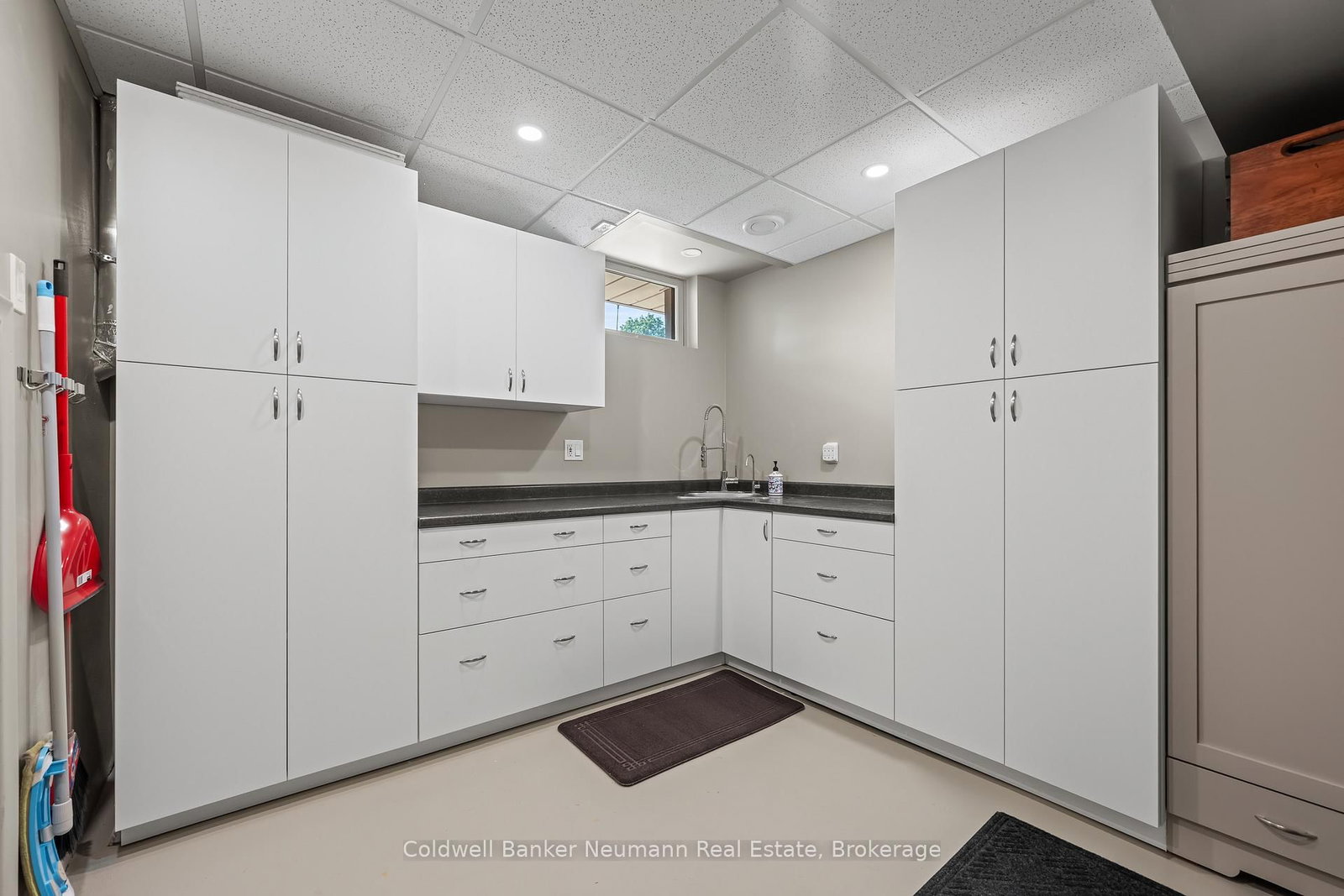 61 Bellevue Street - Photo 33