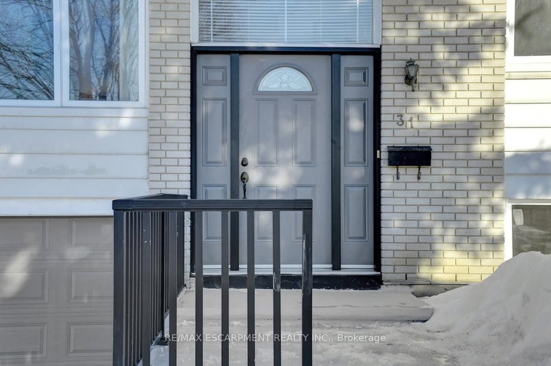 31 Bellfield St, Ottawa, K2B 6K7 | Image 3