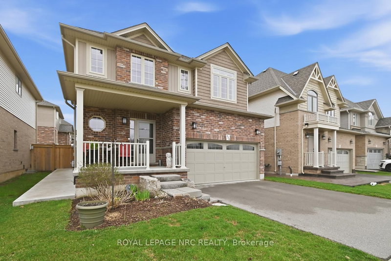 633 Winston Rd, Grimsby, L3M 0H4 | Image 3