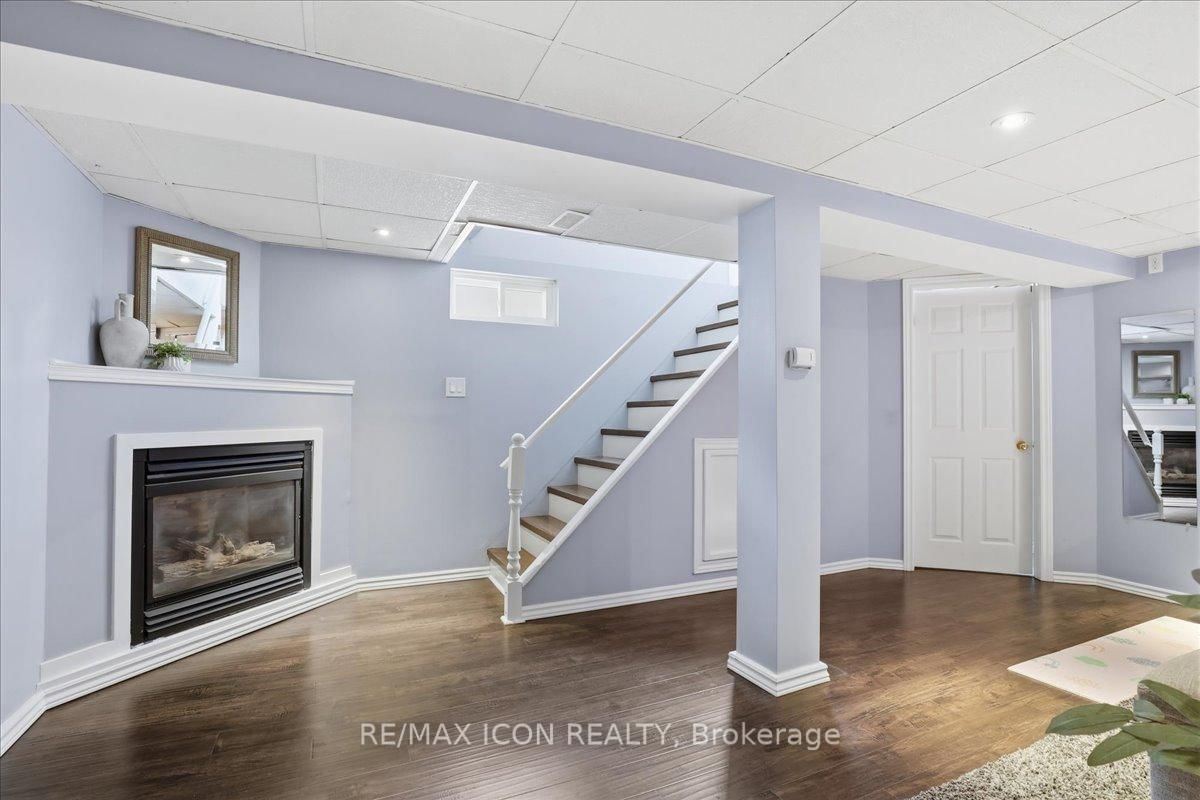 108 Astor Crescent - Photo 25