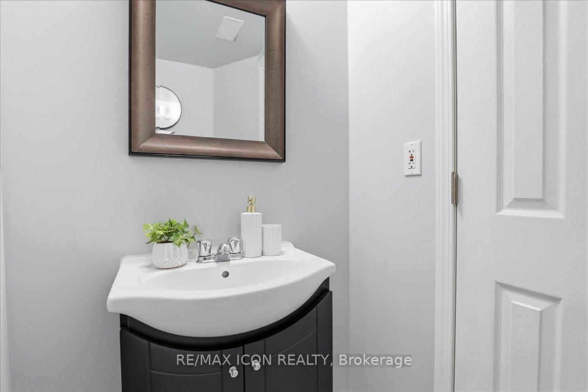 108 Astor Crescent - Photo 28