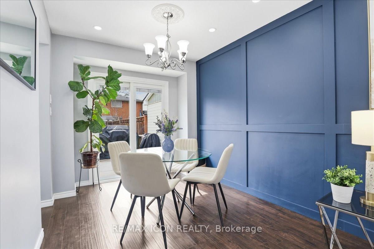 108 Astor Crescent - Photo 6