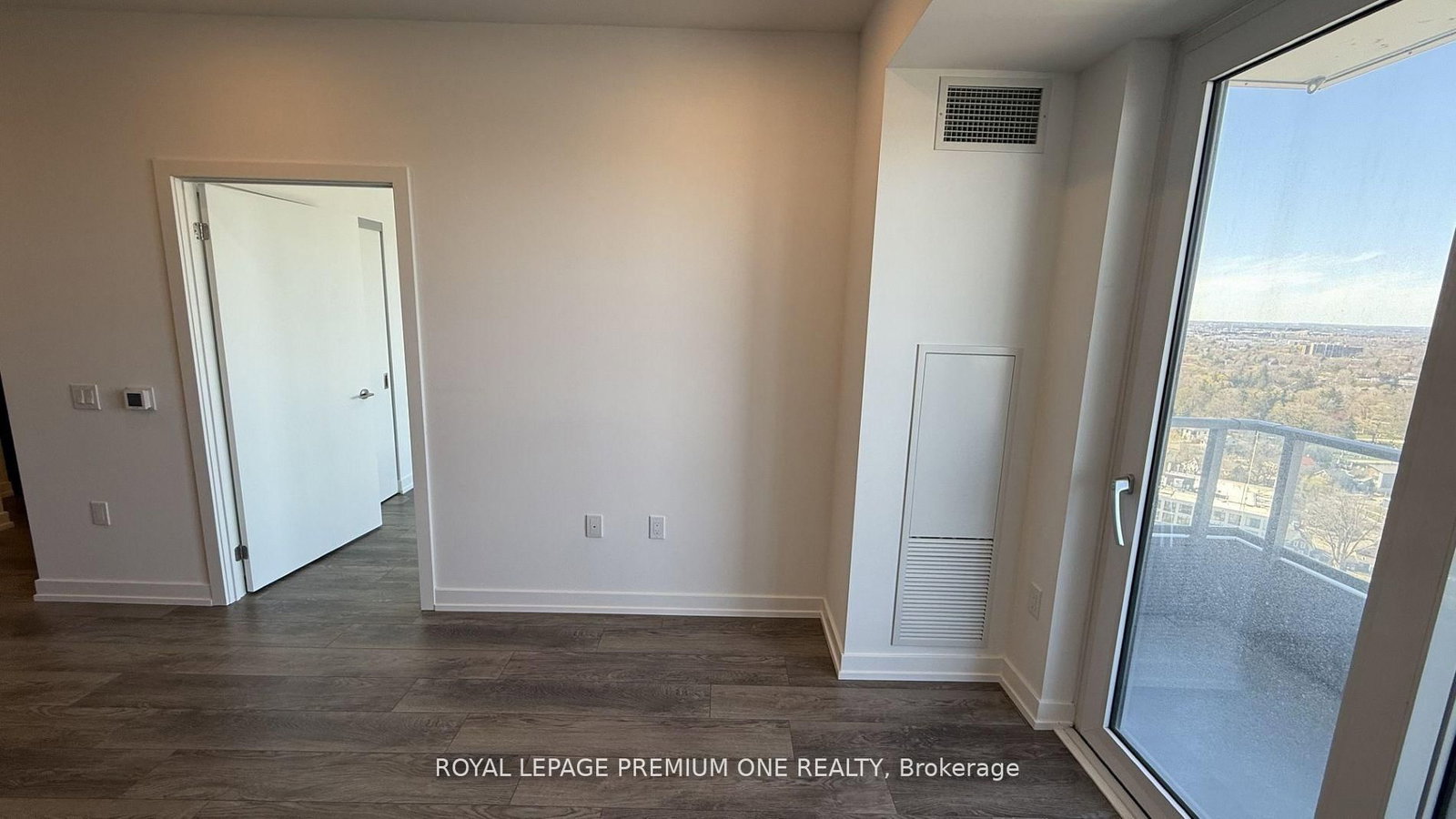 15 Wellington Street S, Unit 2414 - Photo 13