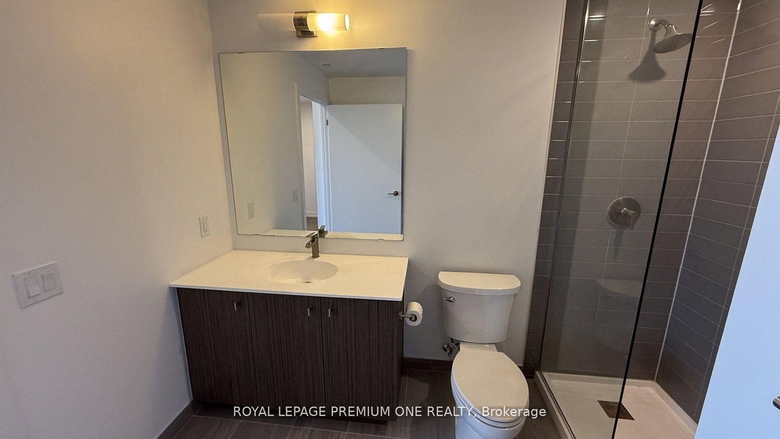 15 Wellington Street S, Unit 2414 - Photo 17