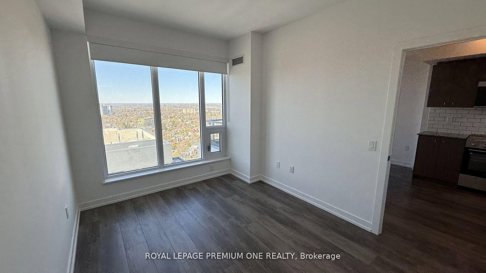 15 Wellington Street S, Unit 2414 - Photo 21