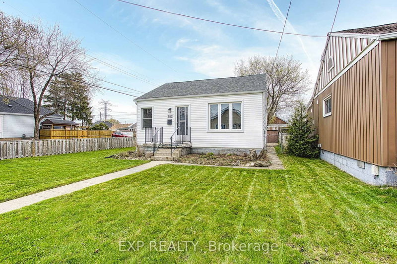 352 Fairfield Ave, Hamilton, L8H 5H8 | Image 2