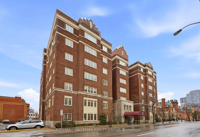 1C - 260 Metcalfe Street