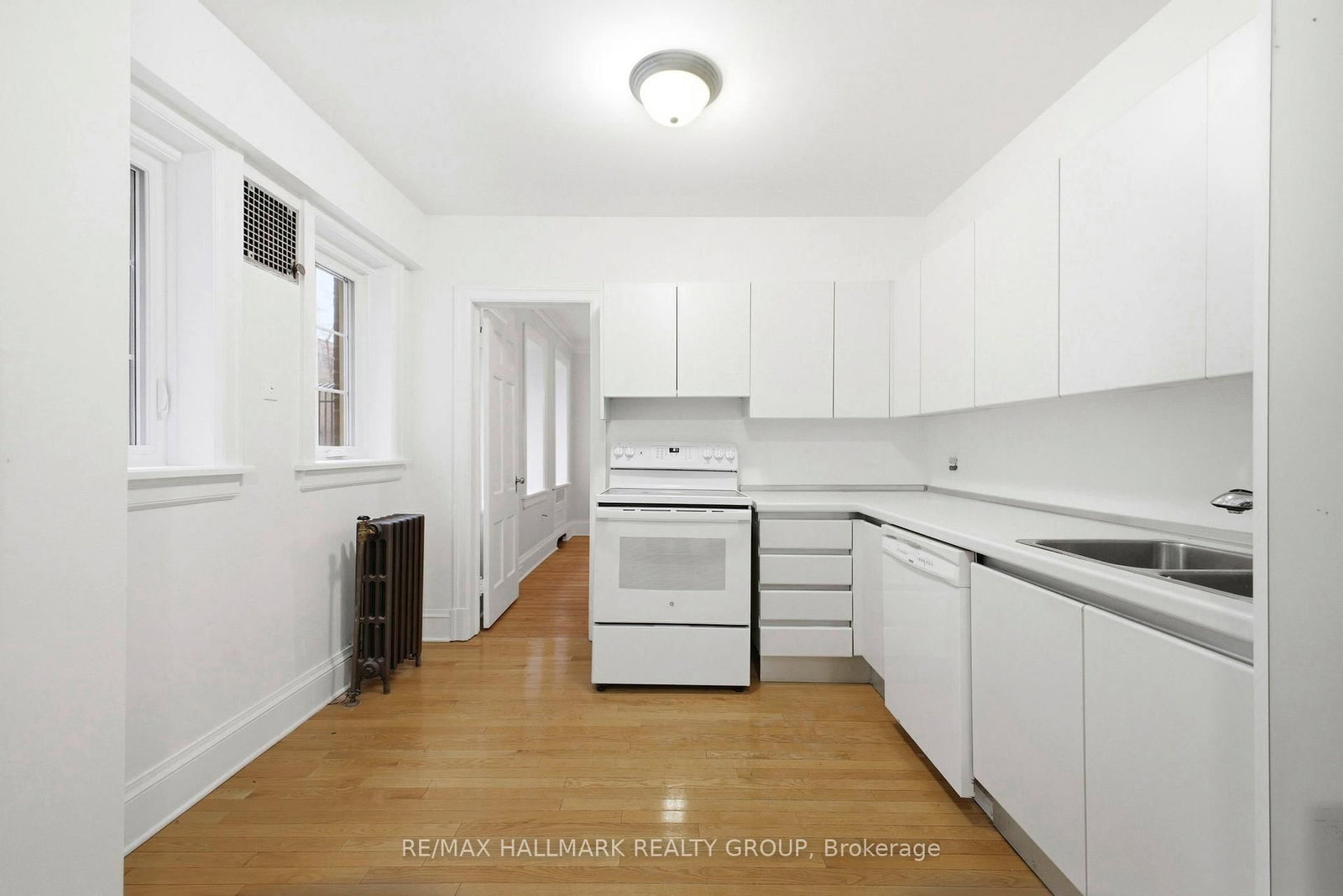 260 Metcalfe Street, Unit 1C - Photo 17