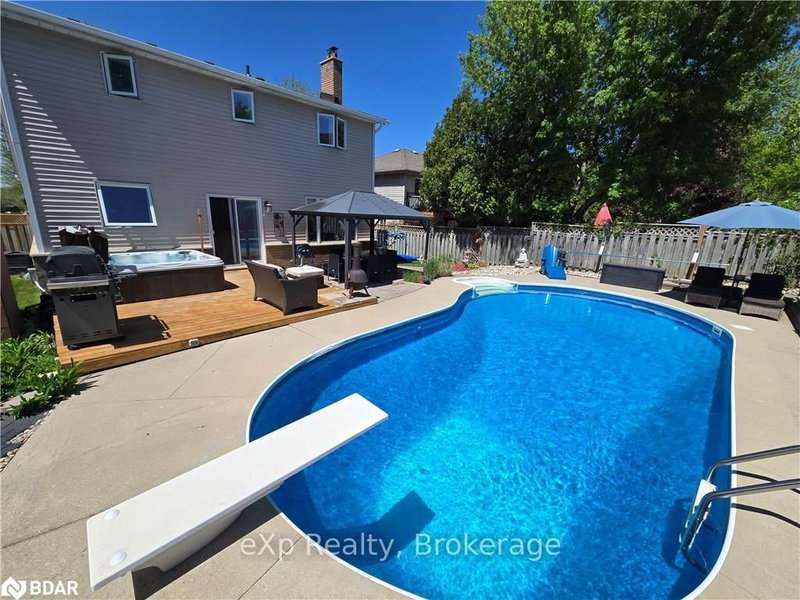 39 Celia Cres, Guelph, N1G 4R4 | Image 2