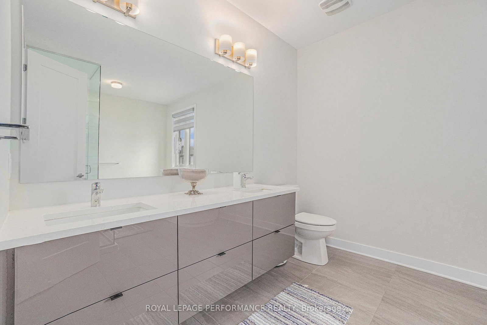 233 Beaugency Street - Photo 21